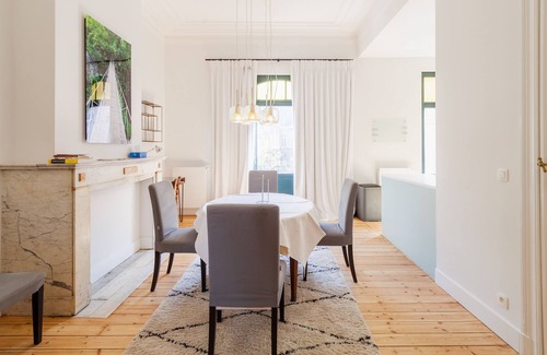 Sint-Gillis Apartment | one bedroom Apartment Self Check In in center of trendy st Gilles