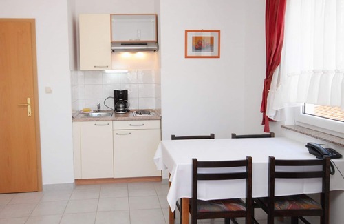 Vinjerac Apartment | One bedroom apartment with terrace and sea view Vinjerac, Zadar (A-3248-a)