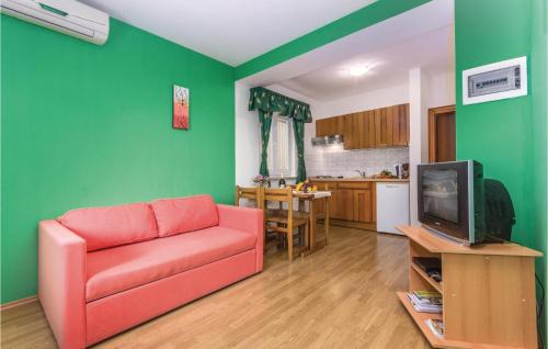 Tar-Vabriga Apartment | One-Bedroom Apartment In Tar-Vabriga