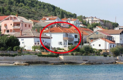 Kali Apartment | One bedroom apartment near beach Kali, Ugljan (A-8503-b)