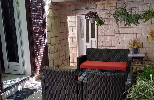 Postira Apartment | One bedroom apartment with terrace Postira, Brač (A-9241-a)