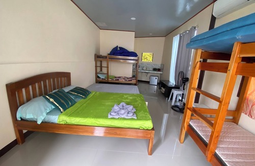 El Nido Apartment | One bedroom apartment with wifi and air-condition.