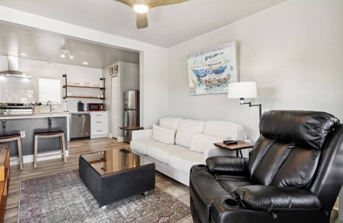 Ocean Cay Apartment | One-Bedroom Condo Queen Bed, Sleeper Sofa – 250 Feet to Beach Access