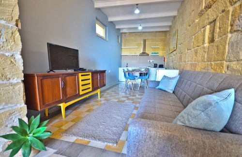 Birgu House | One-Bedroom Townhouse in Birgu with Sea Views