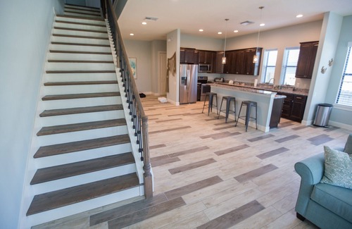 Port Canaveral House | One block to beach, spacious 3 bdrm, private bathrooms, beach items, longboard