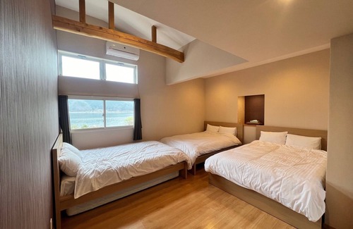 Fujikawaguchiko Hotel | One building is rented away room without meals K/Minamitsuru-gun Yamanashi