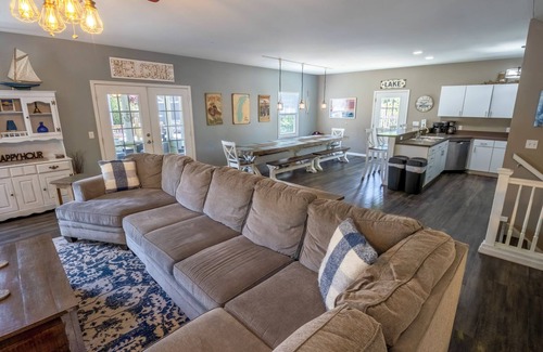 Michigan City House | One of the largest in Beachwalk Resort