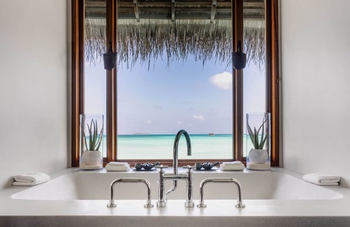 Reethi Rah Resort | One&Only Reethi Rah