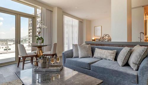 French Quarter Hotel | ONE11 Hotel
