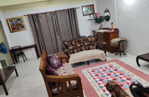 Shah Alam House | OneB Homestay Shah Alam, 9 pax, I-city near, Wifi