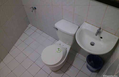 Iloilo City Proper Hotel | Ong Bun Pension House