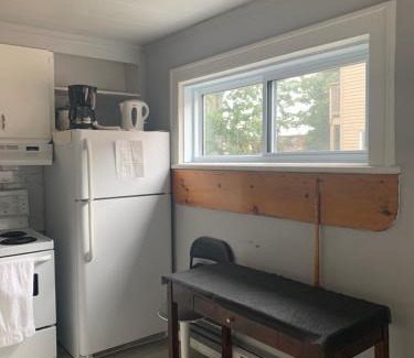 Sandy Hill Apartment | Only Private Room Steps To University Of Ottawa Downtown Not Full apt