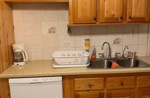 Nassau House | Open 3 BR 2 Bath Home with Private Pool, Wi-Fi, 5 Minutes to Cable Beach