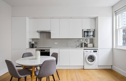 Bishop's Apartment | Open plan Waterloo, 2BR, New build, terrace, by Blueground