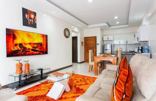 Kilimani Apartment | Orange views W/king bed/Pool/gym