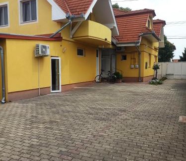 Heviz Apartment | Orchidea Apartman