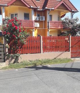 Heviz Apartment | Orchidea Apartman