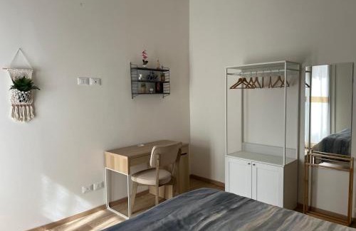 San Faustino-Madonnina-Quattroville Apartment | Orchidea