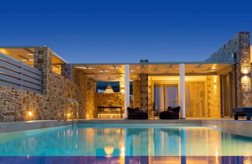 Menetai Villa | Orelia Luxury Standard Villa 2