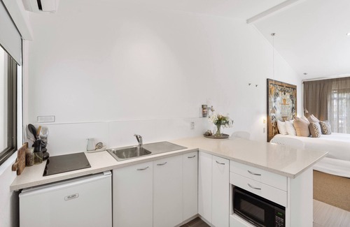 Orewa Apartment | Orewa Beachcomber