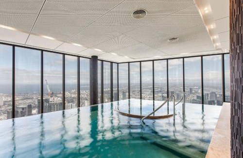 Southbank Apartment | Oriana - Refined Skyline Retreat by Yarra River