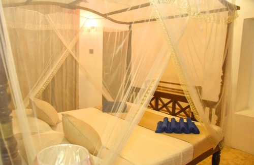 Thiranagama Hotel | Oriental Rest Hikkaduwa