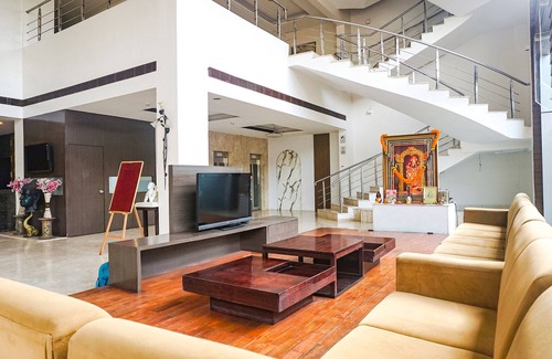 Wagholi Hotel | Oriva Mapple By Supriya