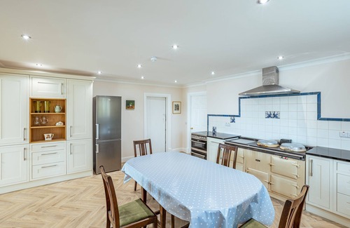 Castle Douglas Cottage | Ornockenoch House - a house that sleeps 14 guests in 7 bedrooms