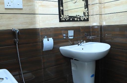 Trincomalee Bed & Breakfast | Orr's Hill Day's Inn