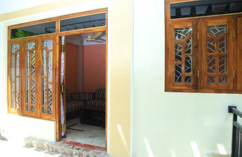 Trincomalee Bed & Breakfast | Orr's Hill Day's Inn