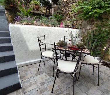 Stinica Apartment | Ortopla Terrace Apartment Stinica