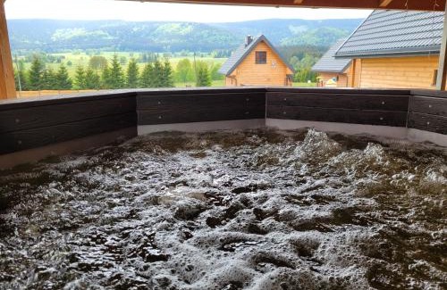 Lasowka Ski Chalet | Osada Orlica klimatyczne domki z widokiem na góry i termalnym SPA sauna jacuzzi 4 km od Zieleniec Ski Arena