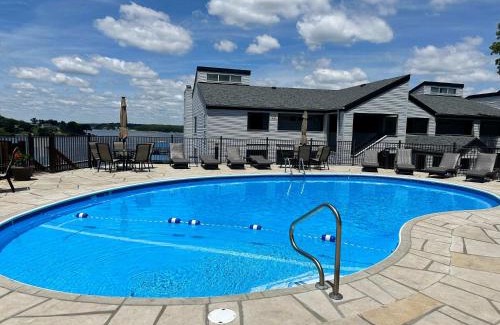 Osage Beach House | Osage Oasis - Unmatched Views Convenient Location