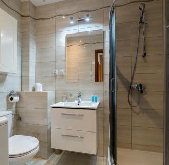 Stare Miasto District Apartment | Osiedle Przyjaźni Deluxe Apartment by BookingHost