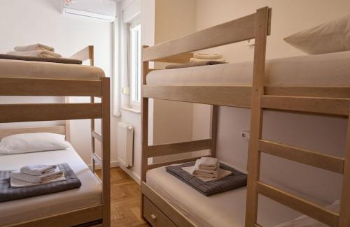 Osijek Apartment | OSIJEK SPACE CENTAR - Self Check in, Free Private Parking