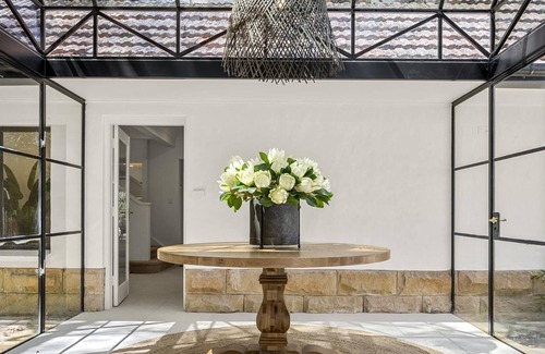 Killcare Heights House | Oskars at Killcare - When it comes to a lavish coastal getaway, it doesnt get any better than this. Introducing Oskars, a historic Tuscan-inspired estate spread over 3,207sqm of spectacular landscaped gardens with majestic views out to Brisbane Water, ...