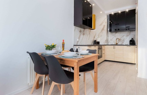 Puck Apartment | Ostoya Pucka 82B Puck | Modern Apartment | Balcony