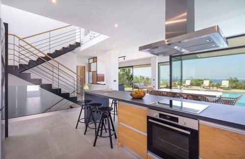 Maleme Villa | Ostria Villa, Pirgos-Villas, Ηeated Pool, Amazing Sea View