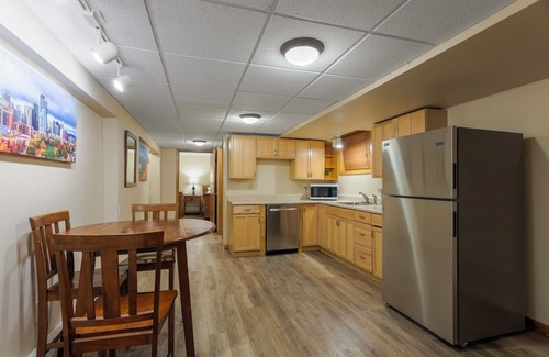 Stanley Hills Cabin | OTIS House, Private Condo