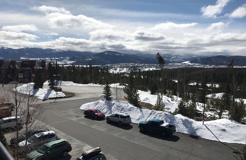 Wildernest Condo | Our Beautiful 3 Bedroom Mountain Retreat to Share with you!