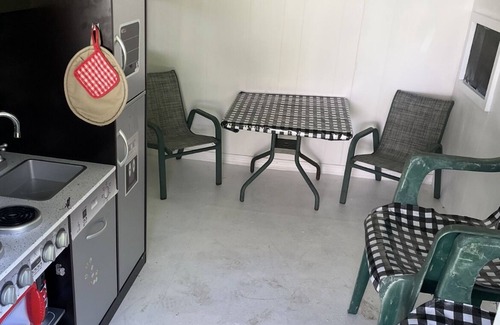 Edmonds House | Our Nest Edmonds: Sleeps 10/Gourmet Kitchen/Sport Court/Amenities Galore/5⁕hosts