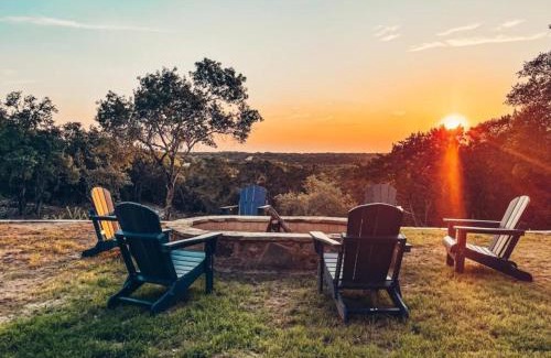 Dripping Springs House | Outdoor Adventure Experience - Camp David Retreat