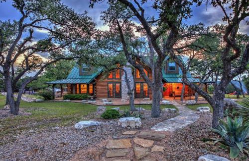 Dripping Springs House | Outdoor Adventure Experience - Camp David Retreat