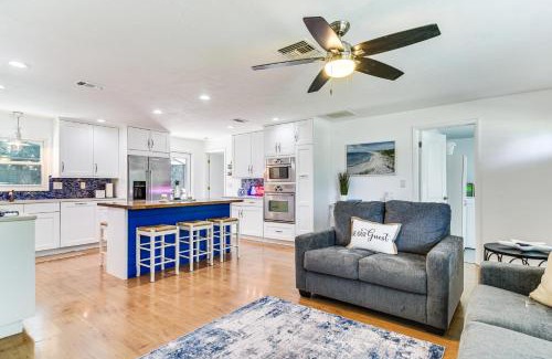 Largo House | Outdoor Oasis, 4 Mi to Beach Largo Family Escape!