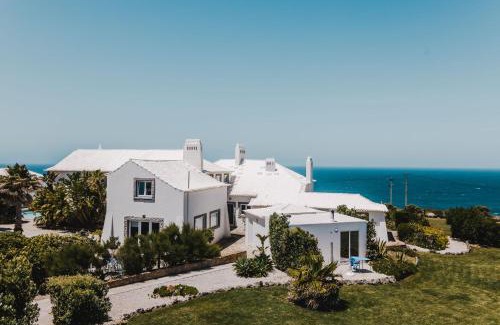 Azenhas do Mar Cabin | OUTPOST - Casa das Arribas