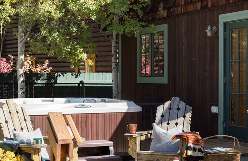 Jackson Hole House | Outpost: Creekside Alpine Cottage Five