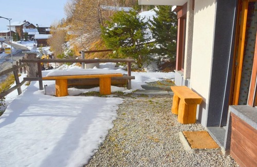 Chandolin Apartment | Outside : flat in Chandolin, for 2-4 persons, on the ground floor of an apartment house, terrace wit