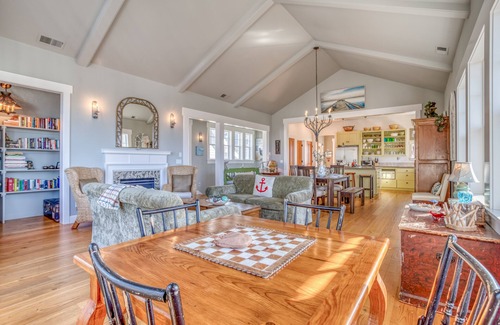 Roads End House | Outstanding Custom Beach Home with Great Ocean Views and Easy Beach Access