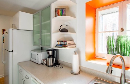 Adams Morgan Apartment | Over the Moon About ☽C ! ✓Adams Morgan ✓METRO subway ✓Rock Creek Park