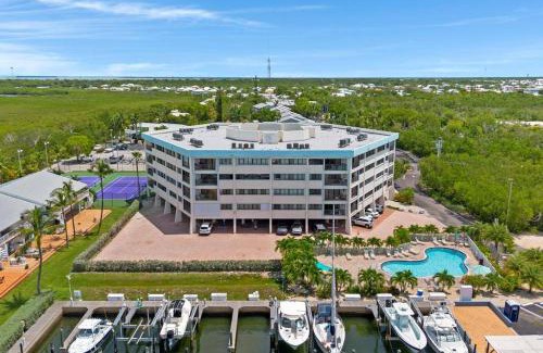 Key Largo House | Overlooking Marina/Ocean view & FREE GOLF CART